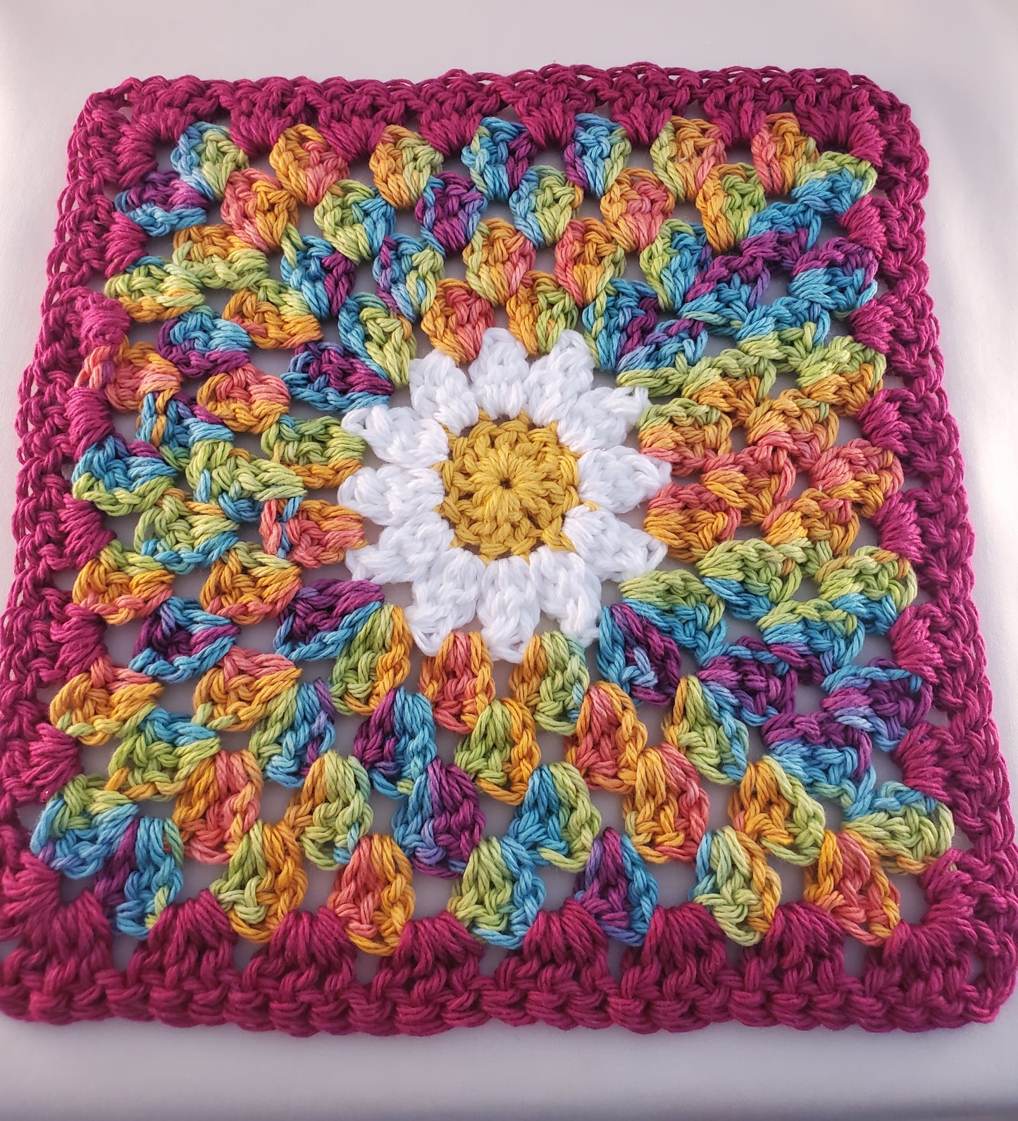 Square Daisy Hot Pad - Vibrant and Handmade