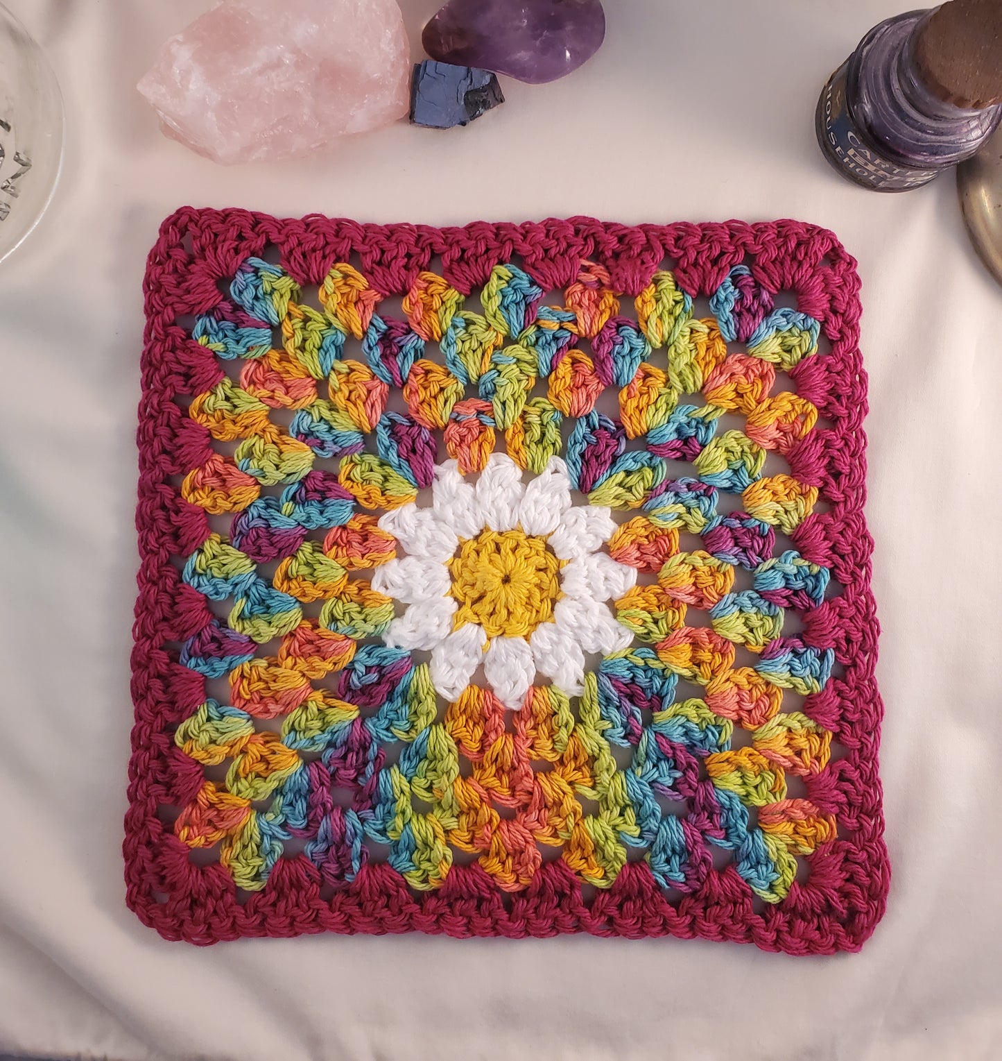 Square Daisy Hot Pad - Vibrant and Handmade