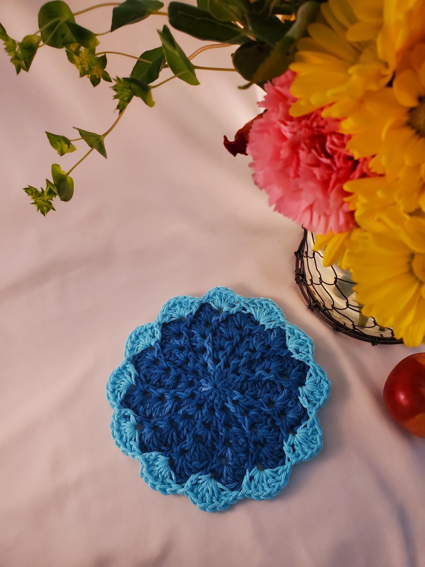 Handcrafted Cotton Scalloped Edge Hot Pad – Denim and Tiffany Blue